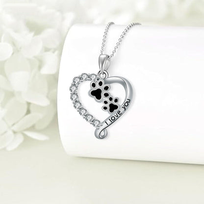 Heart-shaped Pendant Paw Necklace