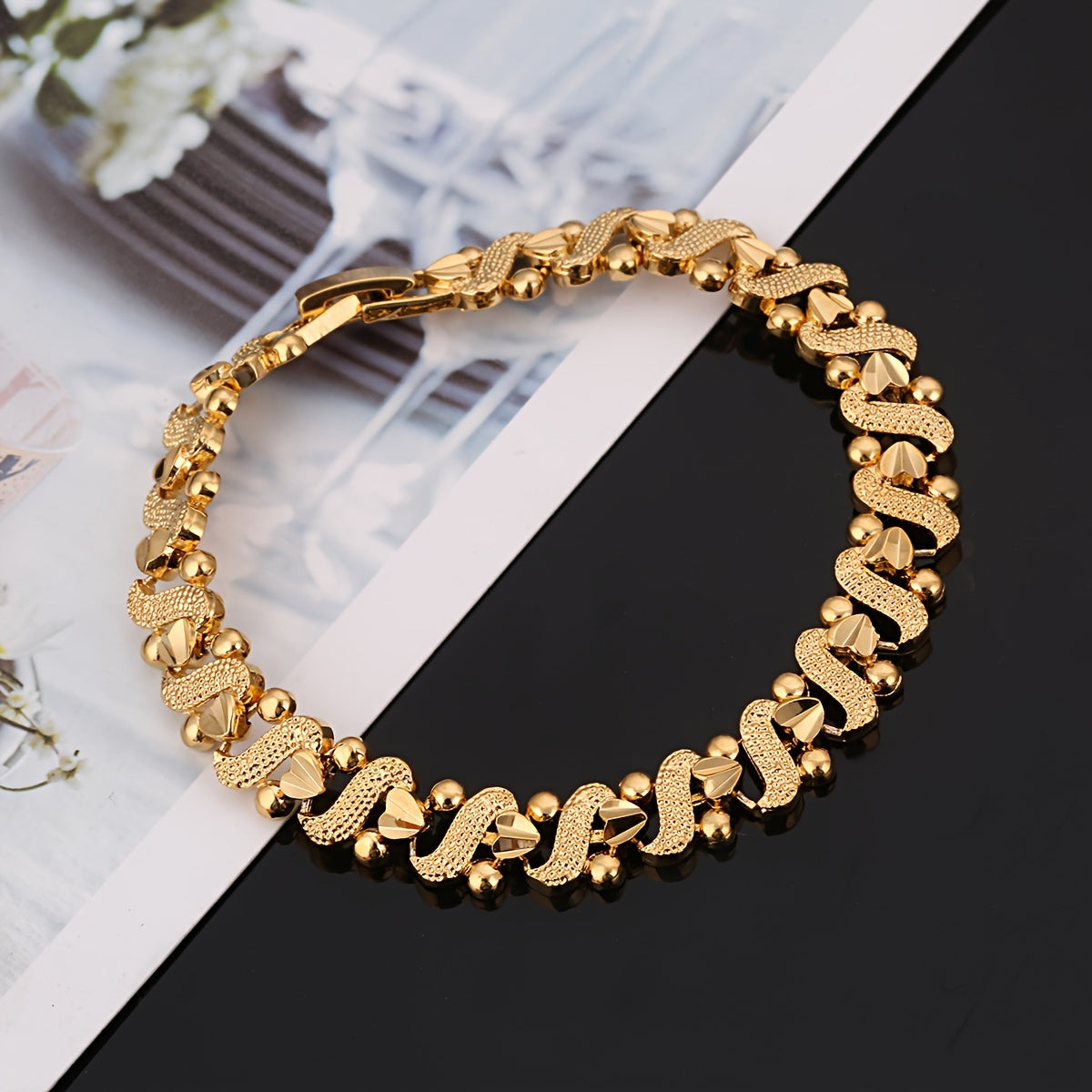 Lily Ornate Wave Bracelet | Gold